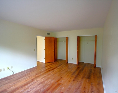 3115 Albany Post Road - Photo Thumbnail 7