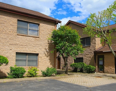 3115 Albany Post Road - Photo Thumbnail 12