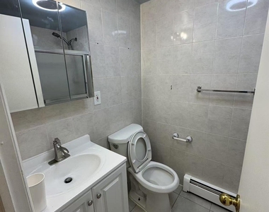 4010 149th Street - Photo Thumbnail 6