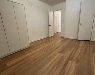 4010 149th Street - Photo Thumbnail 2