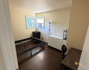364 Broadway - Photo Thumbnail 5