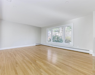 24 Gerke Avenue - Photo Thumbnail 7