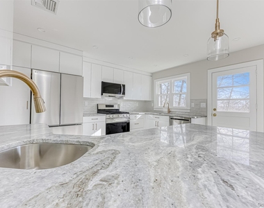24 Gerke Avenue - Photo Thumbnail 10
