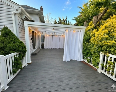 1132 Fulton Street - Photo Thumbnail 5