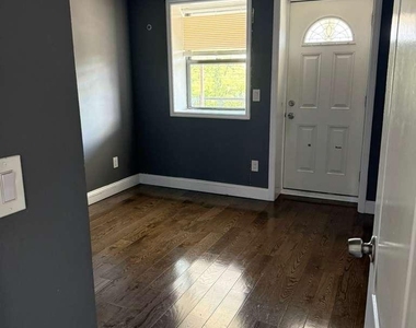 34-44 59th Street - Photo Thumbnail 8
