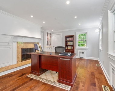 22 Crane Road - Photo Thumbnail 10