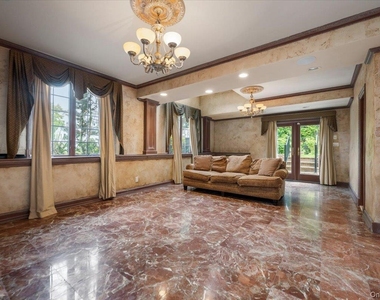 47 Shoreham Road - Photo Thumbnail 11