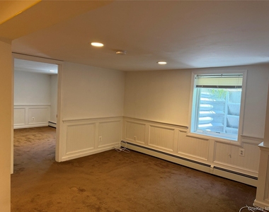 19 Laurel St - Photo Thumbnail 8
