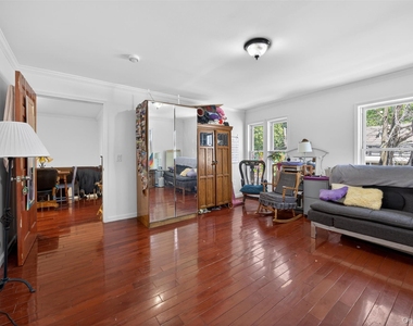 28 Academy Avenue - Photo Thumbnail 10