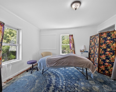 28 Academy Avenue - Photo Thumbnail 12