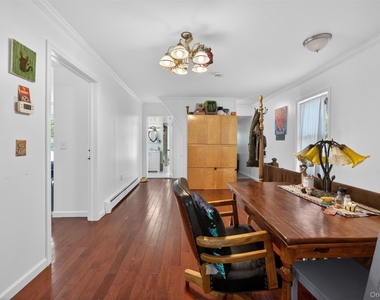 28 Academy Avenue - Photo Thumbnail 5