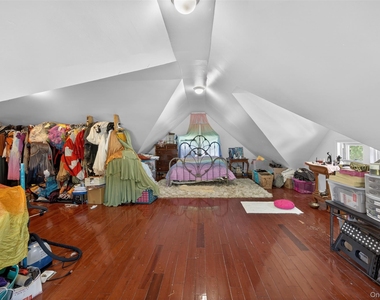 28 Academy Avenue - Photo Thumbnail 15