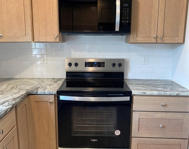 120 E Central Avenue - Photo Thumbnail 5
