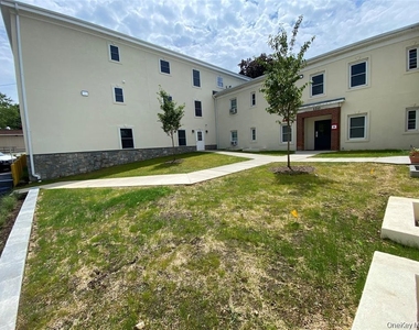 120 E Central Avenue - Photo Thumbnail 1