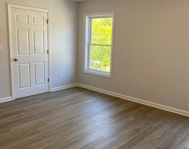 120 E Central Avenue - Photo Thumbnail 12