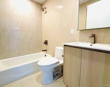 3371 Prince Street - Photo Thumbnail 7