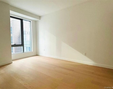 3371 Prince Street - Photo Thumbnail 11