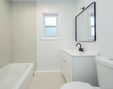 80 Maxwell Avenue - Photo Thumbnail 14