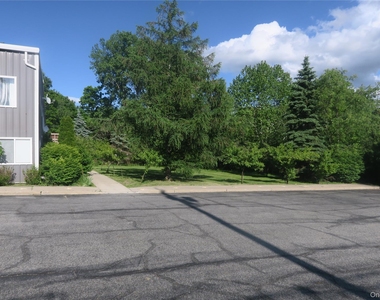 2430 State Route 32 - Photo Thumbnail 6