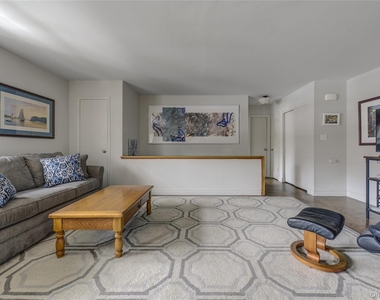 1 Anchorage Lane - Photo Thumbnail 3