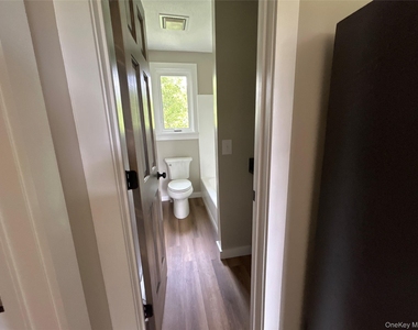 173 Amenia Road S - Photo Thumbnail 11