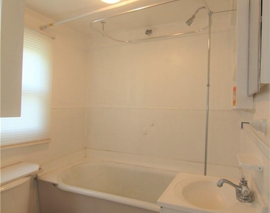 119 High Street - Photo Thumbnail 12
