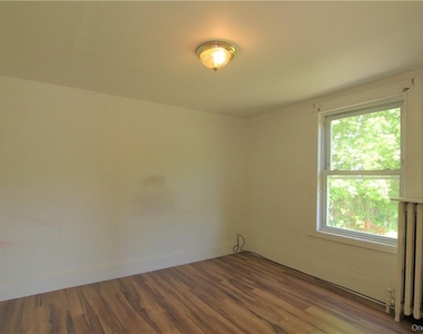 119 High Street - Photo Thumbnail 2