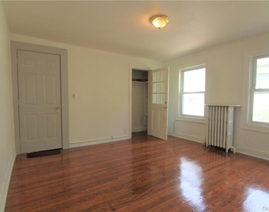 119 High Street - Photo Thumbnail 7