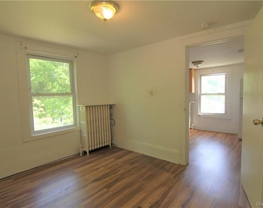 119 High Street - Photo Thumbnail 3