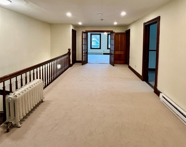 32 Parkway - Photo Thumbnail 2