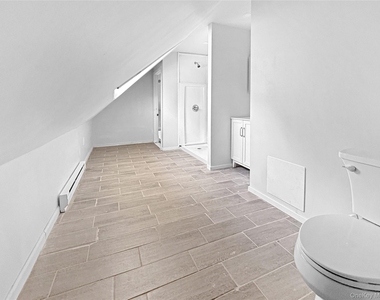 3604 Lexington Avenue - Photo Thumbnail 7