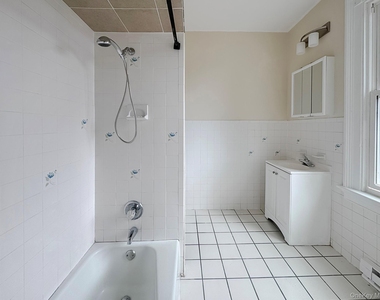 3604 Lexington Avenue - Photo Thumbnail 6