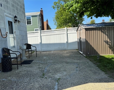 4 Lafayette - Photo Thumbnail 11