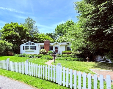 12 Ervilla Drive - Photo Thumbnail 34