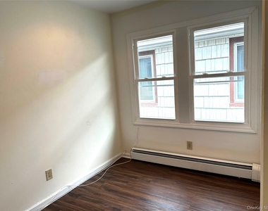 105 Ohio Avenue - Photo Thumbnail 10