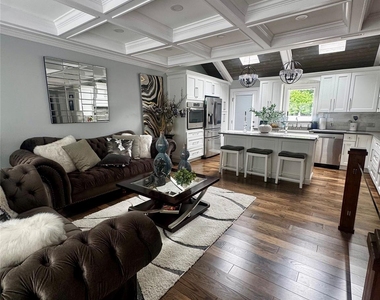 59 Taylor Avenue - Photo Thumbnail 3