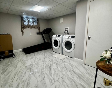 59 Taylor Avenue - Photo Thumbnail 11