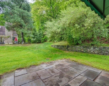 605 Heritage Hills - Photo Thumbnail 27