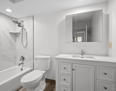 605 Heritage Hills - Photo Thumbnail 21
