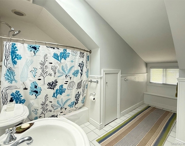 38 Sammis Street - Photo Thumbnail 14