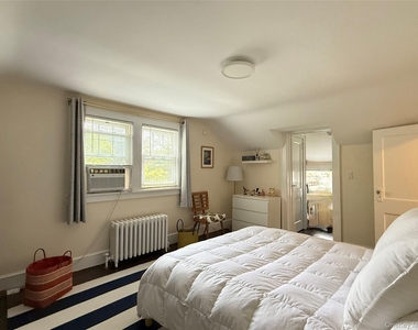 38 Sammis Street - Photo Thumbnail 10