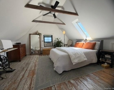 28 Bridge Street - Photo Thumbnail 8