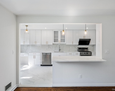 372 Heathcote Road - Photo Thumbnail 4
