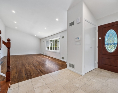 372 Heathcote Road - Photo Thumbnail 1