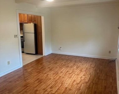 50 Van Wie Terrace - Photo Thumbnail 2