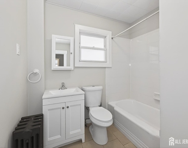 119 Vogel Place - Photo Thumbnail 13