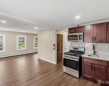 1648 Essex Street - Photo Thumbnail 8