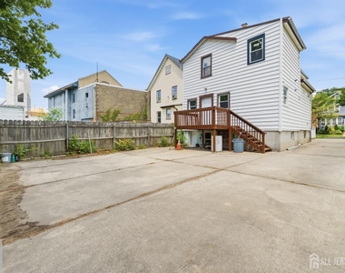 1648 Essex Street - Photo Thumbnail 28