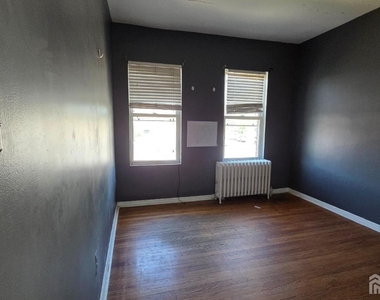 62 Georges Road - Photo Thumbnail 7