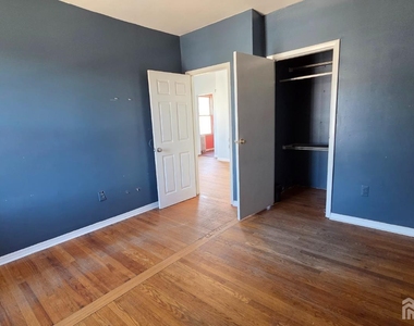 62 Georges Road - Photo Thumbnail 9